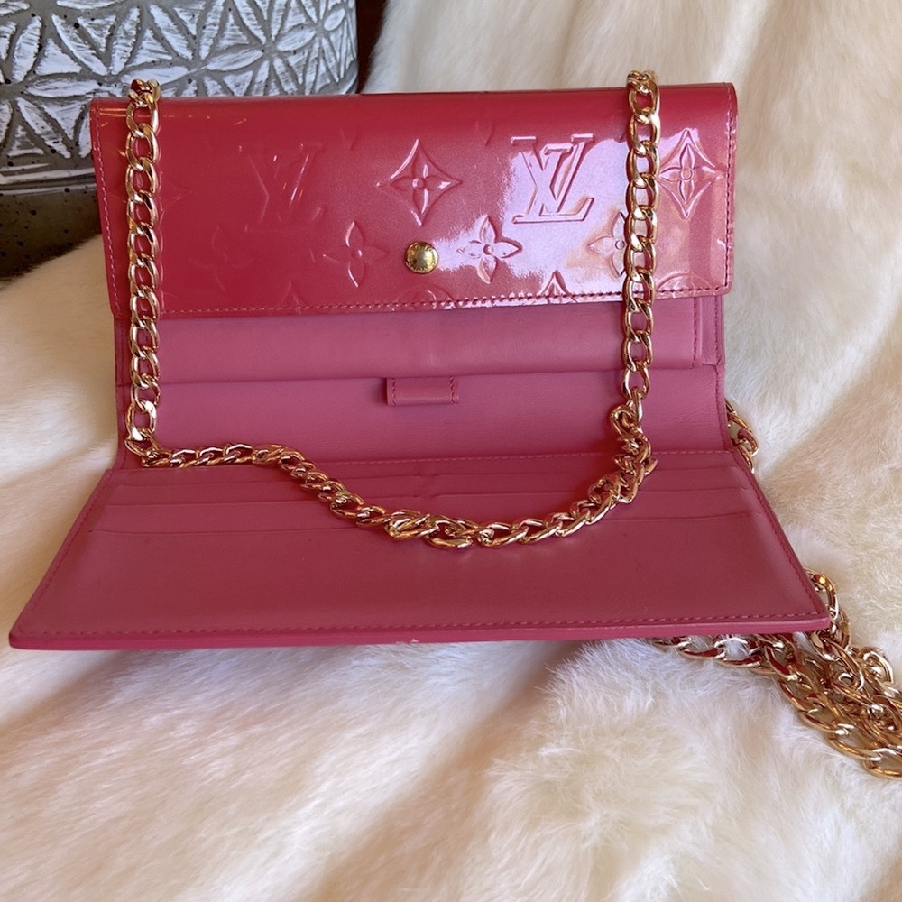 Louis Vuitton COA EUC with box